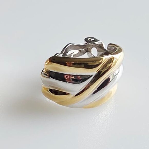 Vintage Two-Toned Clip-On Earrings - Picture 6 of 9